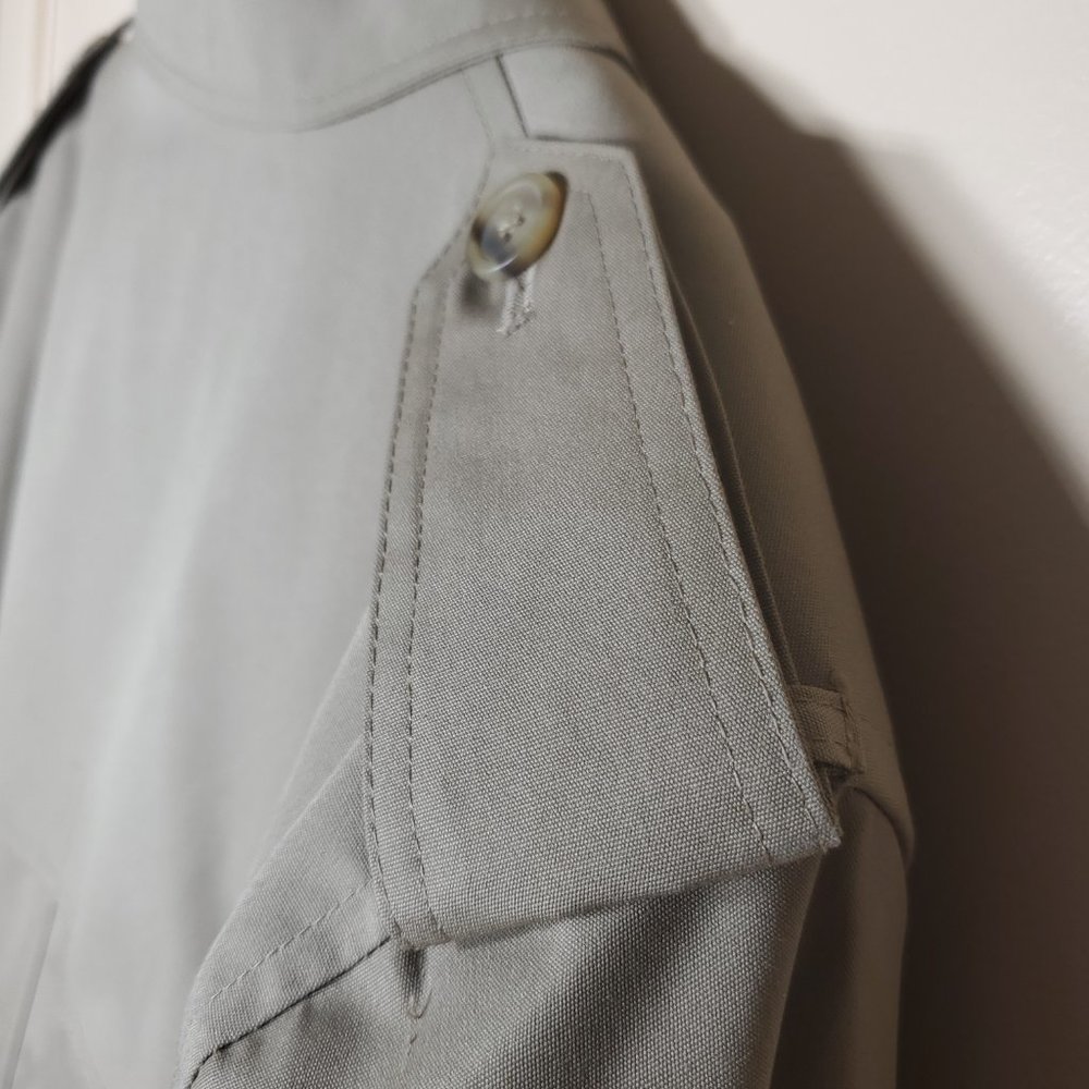 Vintage 80's Men's Beige Double Breasted Trench Coat - 46R - Misty Harbor - Like - Picture 4 of 14